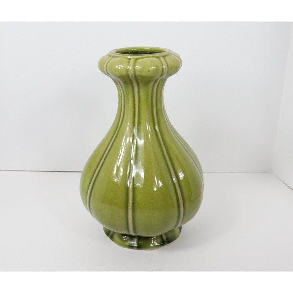 Vibrant MCM Green Ribbed Variegated Vase with crazing 10.25 in